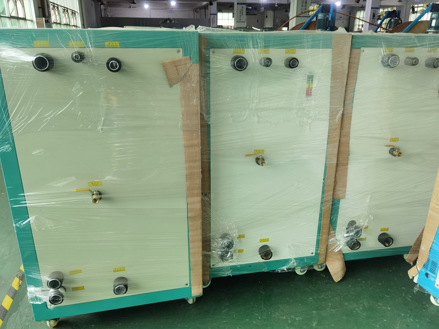 水冷螺桿式冷水機(jī)進(jìn)出水溫差過(guò)小是為什么？