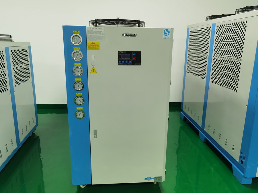 如何處理冷水機發(fā)生低壓報警？