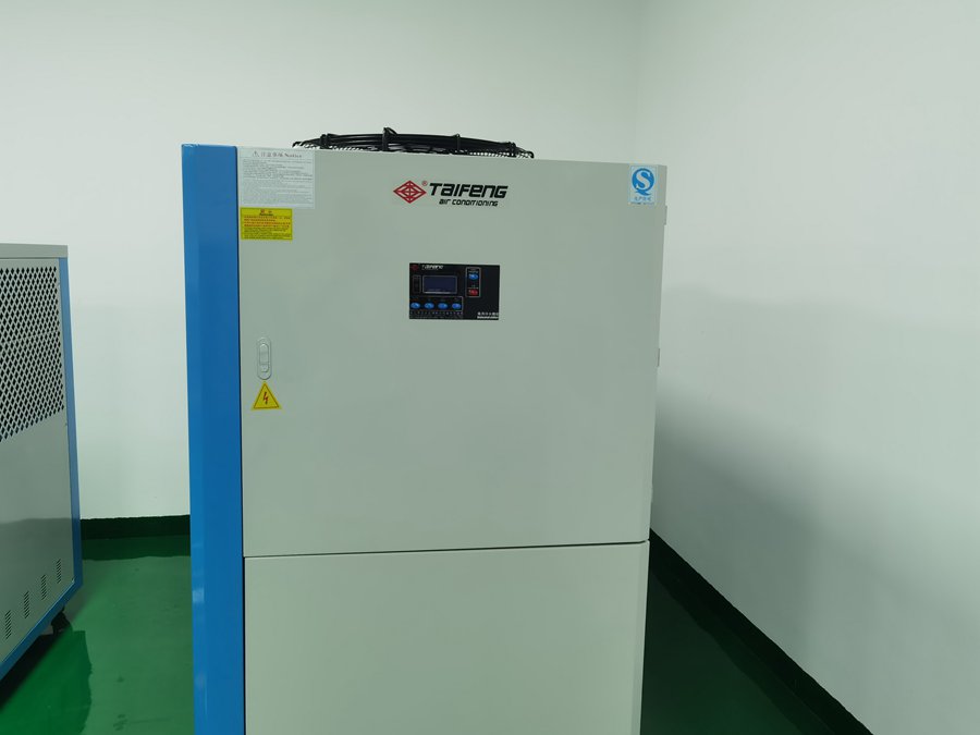 風冷螺桿機 風冷螺桿機