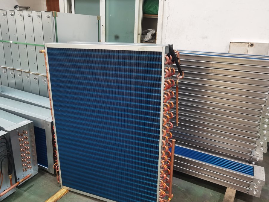 風(fēng)冷螺桿機(jī)進(jìn)水后怎么維修？詳解螺桿機(jī)水浸故障處理方法