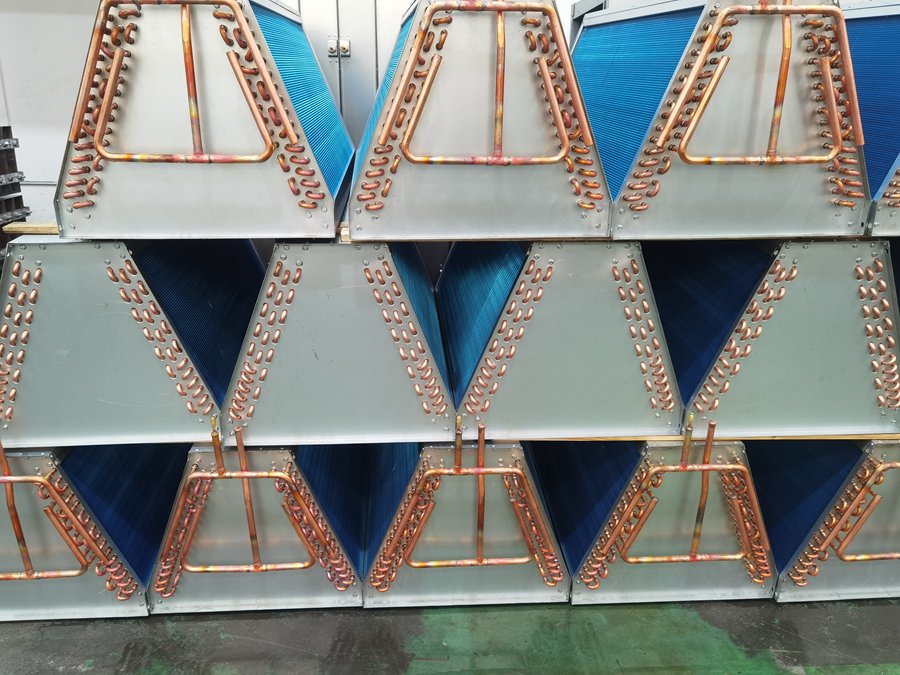 風冷螺桿機用cad怎么畫？一步步教你使用CAD繪制風冷螺桿機設計圖