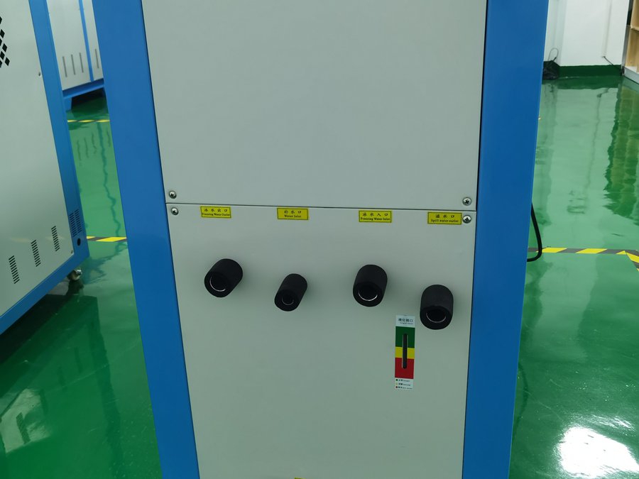 風冷冷水機用什么壓縮機好？選擇風冷冷水機的良機